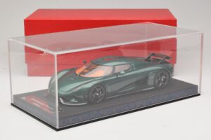 Koenigsegg Regera Green Tinted Carbon FrontiArt 1:18 AS010-110 Resin — photo 7 of 7