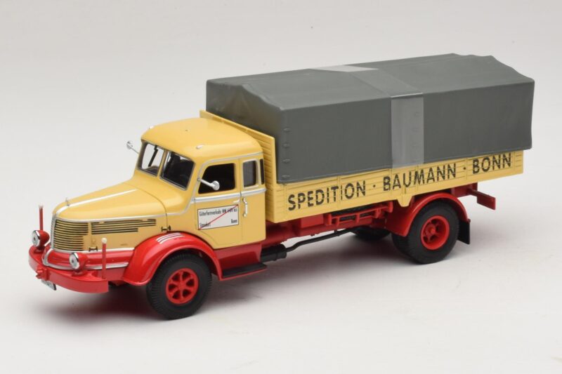 Krupp Titan Flatbed Truck Baumann Bonn Minichamps 1:43 439069025 Diecast
