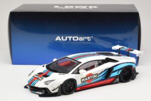 Lamborghini Aventador LB Works Martini Livery AUTOart 1:18 79185 Composite — photo 8 of 8