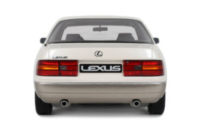 Lexus LS 400 XF10 Diamond White Pearl Otto 1:18 OT1277 Resin — photo 5 of 5