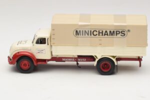Magirus-Deutz S 7500 Jupiter Flatbed Truck White Red Minichamps 1:43 439141022 Diecast — photo 3 of 6