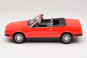 Maserati Biturbo Spyder Red Minichamps 1:18 107123530 Resin — photo 3 of 6