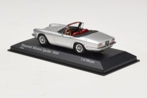 Maserati Mistral Spyder Silver Minichamps 1:43 437123431 Diecast — photo 3 of 4
