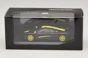 McLaren F1 Black With Yellow Stripes Minichamps 1:43 MCLAREN004 Diecast — photo 4 of 4