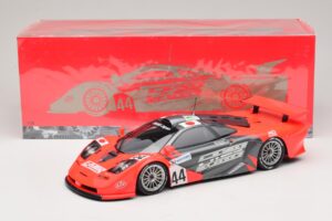McLaren F1 GTR Lark #44 Tsuchiya / Ayles 24 Hours of Le Mans 1997 Minichamps 1:18 530133744 Diecast — photo 8 of 8