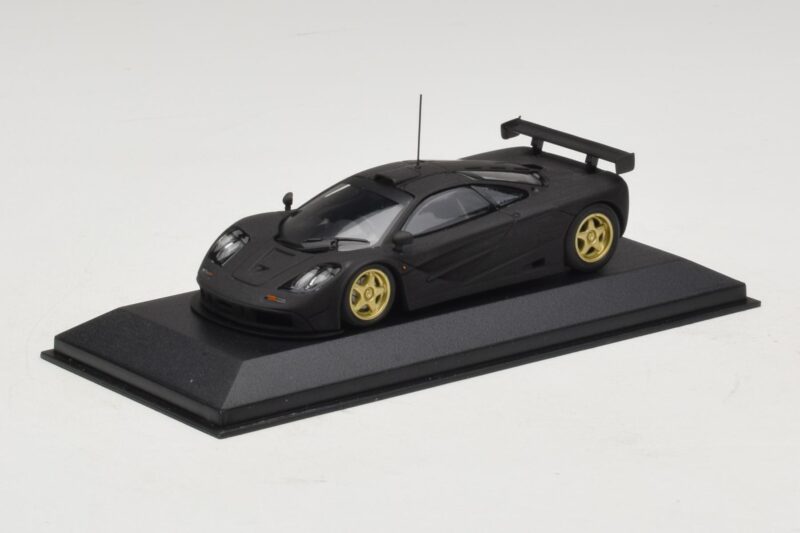 McLaren F1 GTR Prototype Black Matt With Golden Wheels Minichamps 1:43 MCLAREN008 Diecast