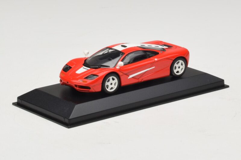 McLaren F1 Red With White Stripes Minichamps 1:43 McLaren F1 Red With White Stripes Minichamps 1:43 MCLAREN005 Diecast