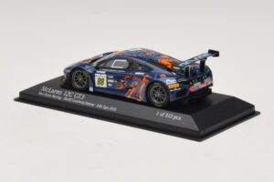 McLaren MP4-12C GT3 #88 Von Ryan Racing Barff / Goodwin 24 Hours of Spa 2013 Minichamps 1:43 437131388 Diecast — photo 3 of 4