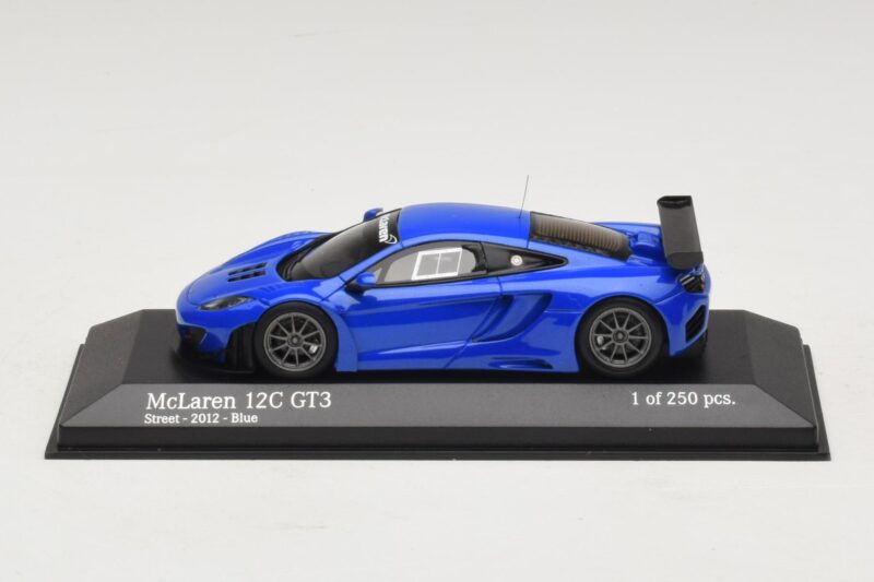 McLaren MP4-12C GT3 Street Blue Minichamps 1:43 437121397 Diecast