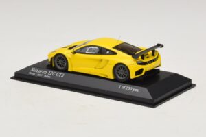 McLaren MP4-12C GT3 Street Yellow Minichamps 1:43 437121396 Diecast — photo 3 of 4