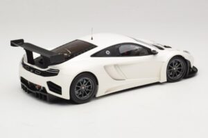 McLaren MP4-12C GT3 White 2013 Minichamps 1:18 151121394 Diecast — photo 2 of 6
