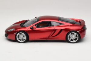 McLaren MP4-12C Red Metallic Minichamps 1:18 110133022 Diecast — photo 4 of 8