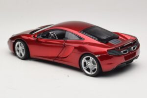 McLaren MP4-12C Red Metallic Minichamps 1:18 110133022 Diecast — photo 7 of 8