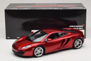 McLaren MP4-12C Red Metallic Minichamps 1:18 110133022 Diecast — photo 8 of 8