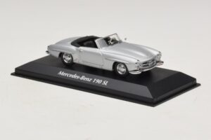 Mercedes 190 SL W121 Silver Maxichamps 1:43 940033130 Diecast — photo 3 of 4