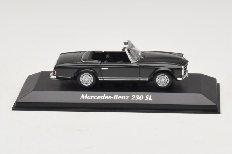 Mercedes 230 SL W113 Grey Maxichamps 1:43 94003231 Diecast