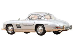 Mercedes 300 SL W198 Gullwing Silver Norev 1:18 183857 Diecast — photo 3 of 5