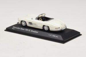 Mercedes 300 SL W198 Roadster White Minichamps 1:43 400039034 Diecast — photo 3 of 4