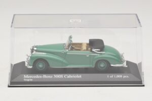 Mercedes 300S Cabriolet Green Minichamps 1:43 430032335 Diecast — photo 4 of 5
