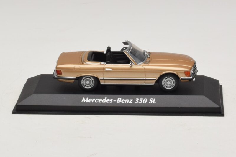 Mercedes 350 SL R107 Gold Maxichamps 1:43 940033431 Diecast