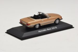 Mercedes 350 SL R107 Gold Maxichamps 1:43 940033431 Diecast — photo 2 of 4