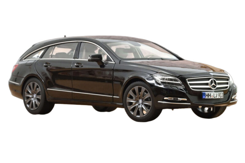 Mercedes CLS Shooting Brake X218 Obsidian Black Metallic Norev 1:18 Mercedes CLS Shooting Brake X218 Obsidian Black Metallic Norev 1:18 183944 Diecast