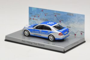 Mercedes E-Class #19 Team Michelin Rally Paris-Peking 2007 Minichamps 1:43 B66962269 Diecast — photo 3 of 5