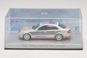 Mercedes E-Class #5 Team Auto Motor und Sport Rally Paris-Peking 2007 Minichamps 1:43 B66962261 Diecast — photo 4 of 5