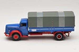 Mercedes L 315 Flatbed Truck Blue Red Minichamps 1:43 439034420 Diecast — photo 3 of 6