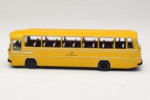Mercedes O 302 Deutsche Bundespost Minichamps 1:43 439035191 Diecast — photo 3 of 6