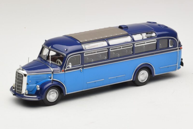Mercedes O 3500 Bus Light Blue Dark Blue Minichamps 1:43 439360011 Diecast