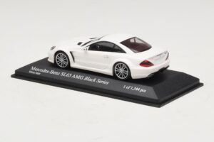 Mercedes SL65 AMG R230 Black Series Matt White Minichamps 1:43 400038222 Diecast — photo 3 of 4