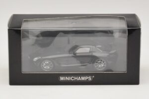 Mercedes SLS AMG C197 Black Series Black Metallic Minichamps 1:43 437033020 Diecast — photo 4 of 4