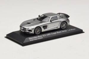 Mercedes SLS AMG C197 Black Series Grey Metallic Minichamps 1:43 437033024 Diecast — photo 2 of 4