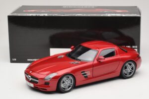 Mercedes SLS AMG C197 Red Metallic Minichamps 1:18 100039020 Diecast — photo 8 of 8