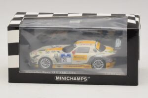 Mercedes SLS AMG GT3 #21 Rowe Racing Hartung / Heyer Nurburgring 24 Hours 2013 Minichamps 1:43 410133221 Diecast — photo 4 of 4