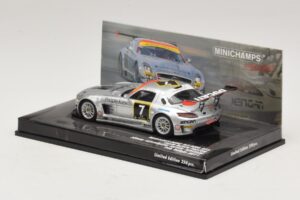 Mercedes SLS AMG GT3 #7 Black Falcon Jager / Seyffarth 24 Hours of Dubai 2011 Minichamps 1:43 437110307 Diecast — photo 3 of 5