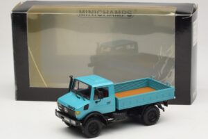 Mercedes Unimog 1300 L Flatbed Truck Blue Minichamps 1:43 439033020 Diecast — photo 6 of 6