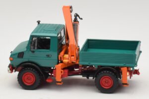 Mercedes Unimog 1300 L Tipper with Loading Crane Minichamps 1:43 439033000 Diecast — photo 3 of 6
