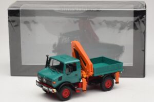 Mercedes Unimog 1300 L Tipper with Loading Crane Minichamps 1:43 439033000 Diecast — photo 6 of 6