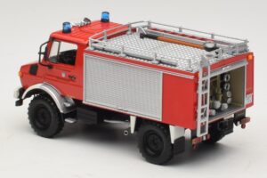 Mercedes Unimog 1300 L TLF 8/18 FF Oberammergau Minichamps 1:43 439033071 Diecast — photo 5 of 6