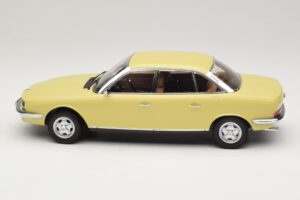 NSU Ro80 Yellow Minichamps 1:18 151015402 Diecast — photo 3 of 6