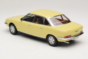 NSU Ro80 Yellow Minichamps 1:18 151015402 Diecast — photo 5 of 6
