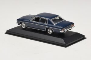 Opel Diplomat A Dark Blue Minichamps 1:43 DIPLOMAT001 Diecast — photo 3 of 4