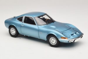 Opel GT Blue Metallic Minichamps 1:18 180049030 Diecast — photo 6 of 8