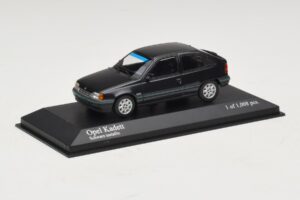 Opel Kadett E Black Metallic Minichamps 1:43 400045901 Diecast — photo 2 of 4