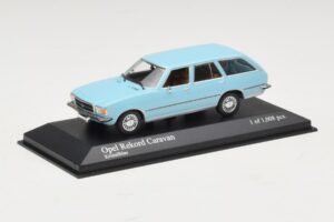 Opel Rekord D Caravan Light Blue Minichamps 1:43 400044014 Diecast — photo 2 of 4