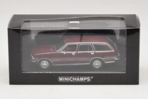 Opel Rekord D Caravan Red Minichamps 1:43 400044012 Diecast — photo 4 of 4