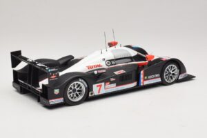 Peugeot 908 HDi FAP LMP1 #7 M. Gene / N. Minassian / J. Villeneuve 24 Hours of Le Mans 2007 Minichamps 1:18 150071207 Diecast — photo 2 of 6