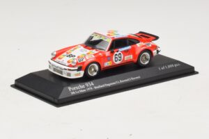 Porsche 911 934 #69 Braillard / Dagoreau 24 Hours of Le Mans 1978 Minichamps 1:43 400786469 Diecast — photo 2 of 4
